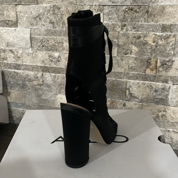 Style boots - Picture 3 of 7